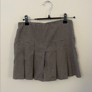 Chic Black and White Plaid Mini Skirt